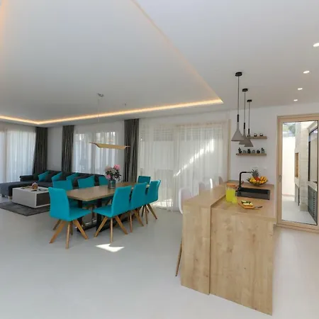 Vila Bondi *