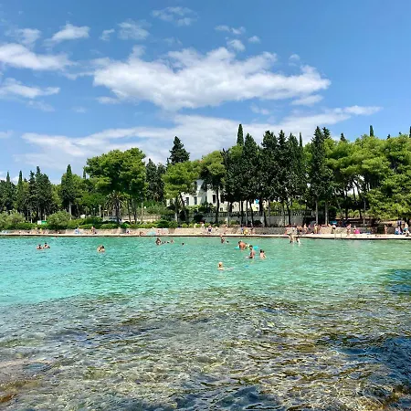 Bondi Villa *